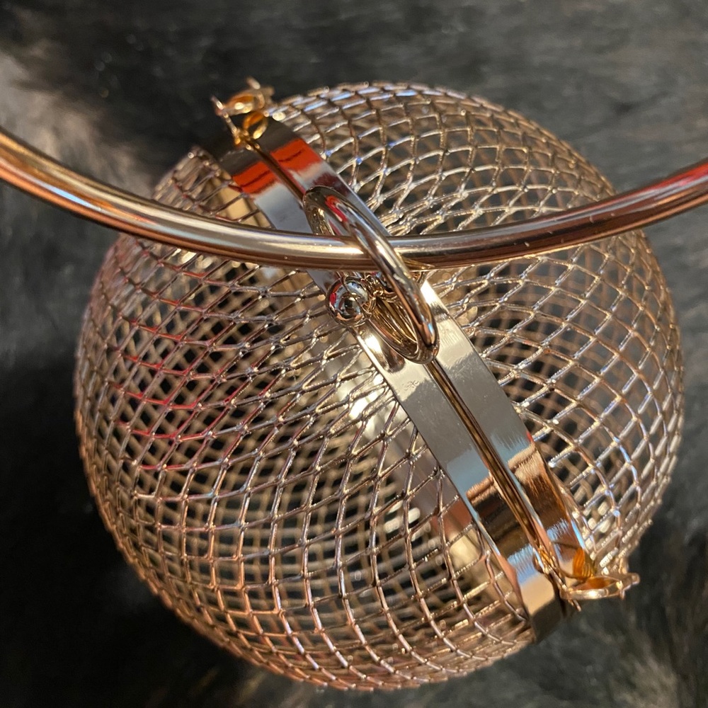 Gold globe bag - Picture 2 of 7